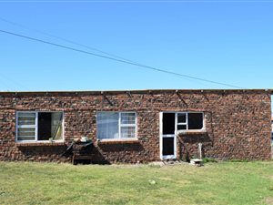 3 Bed House in Malabar