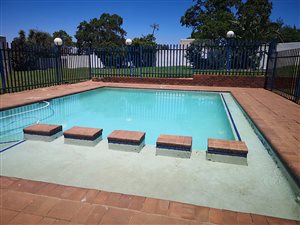 2 Bed Apartment in Waterfall Estate