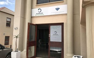 120 m² Commercial space in Lonehill