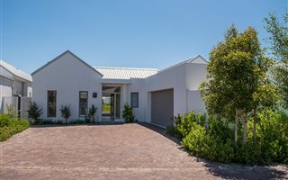 3 Bedroom House in Tokai
