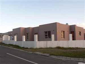 3 Bed House in Highbury