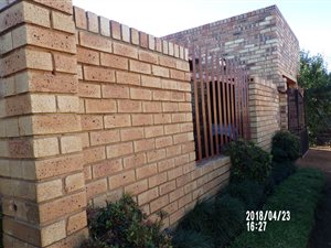 2 Bed House in Orange Farm