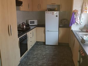 2 Bed Garden Cottage in Marlands