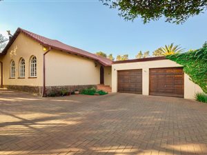 3 Bed House in Brackendowns