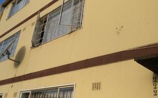 2 Bedroom Apartment in Stonebridge