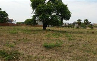 896 m² Land available in Silverwoods Country Estate