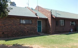 8 ha Farm in Mooilande
