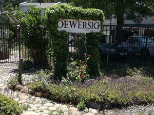 4 Bed Apartment in Stellenbosch Central