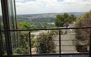 1 Bedroom Apartment in Northcliff