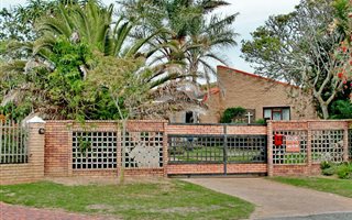 4 Bedroom House in Heiderand