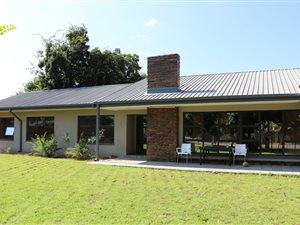 4 Bed House in Hartswater