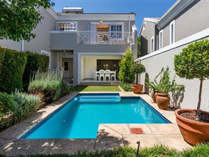 4 Bed Cluster in Woodmead
