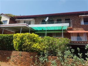 3 Bedroom Townhouse in Magalieskruin
