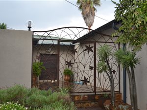 4 Bed House in Wonderboom South