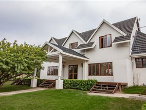 3 Bed House in Beaulieu