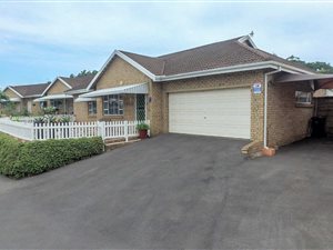 3 Bed Townhouse in Amanzimtoti