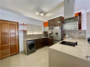 2 Bed Flat in Reservoir Hills
