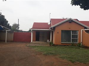 3 Bed House in Meyerton Park