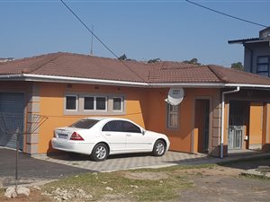 3 Bed House in Lovu