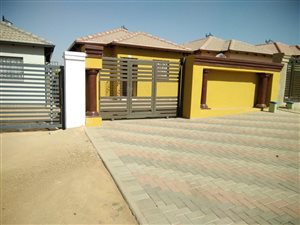 2 Bed House in Olifantsfontein
