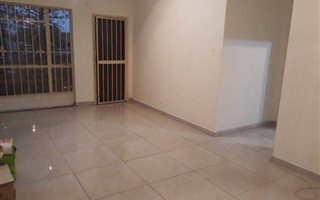2 Bedroom Flat in Rosettenville