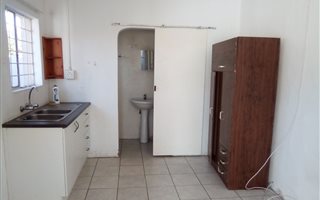 Bachelor apartment in Herlear