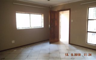 2 Bedroom House in Bo Dorp