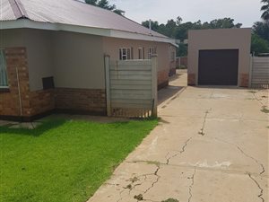 4 Bed House in Oudorp