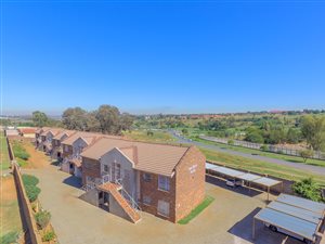 2 Bed Townhouse in Naturena