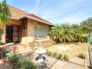 3 Bedroom House in Denneburg