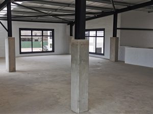 278 m² Industrial space in Cornubia