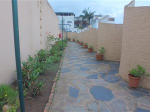 1 Bed Townhouse in Pinetown Central