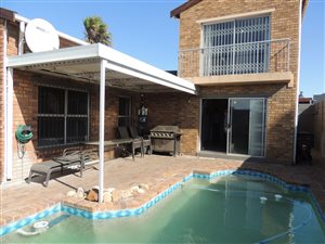 4 Bed House in Glenwood
