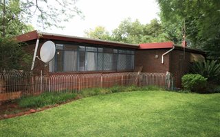 2.2 ha Land available in Rynoue