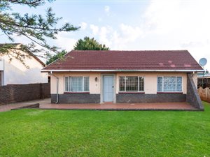 3 Bed House in Claremont