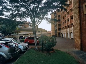 2 Bed Flat in Die Hoewes