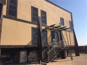 2326 m² Industrial space in Monavoni