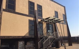 2326 m² Industrial space in Monavoni