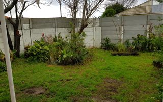 1 Bedroom Garden Cottage in Kenwyn