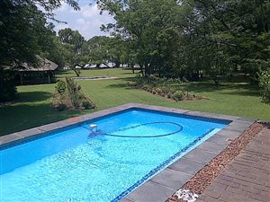 5 Bed House in Miravaal