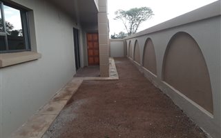 2 Bedroom Duet in Mookgophong (Naboomspruit)