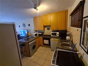 2 Bed Apartment in Paramount Estate