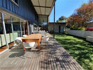 4 Bed House in Waterkloof Ridge