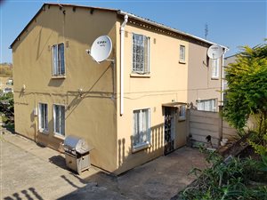 3 Bed House in Newlands East