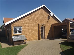 2 Bed House in Bonaero Park