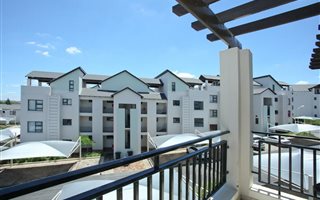 2 Bedroom Apartment in Dainfern