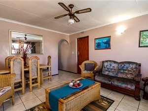3 Bed House in Strandfontein