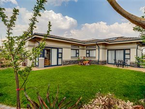 2 Bed House in Zesfontein AH