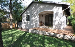 2 Bedroom Apartment in Lonehill