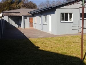 4 Bed House in Parktown Estate